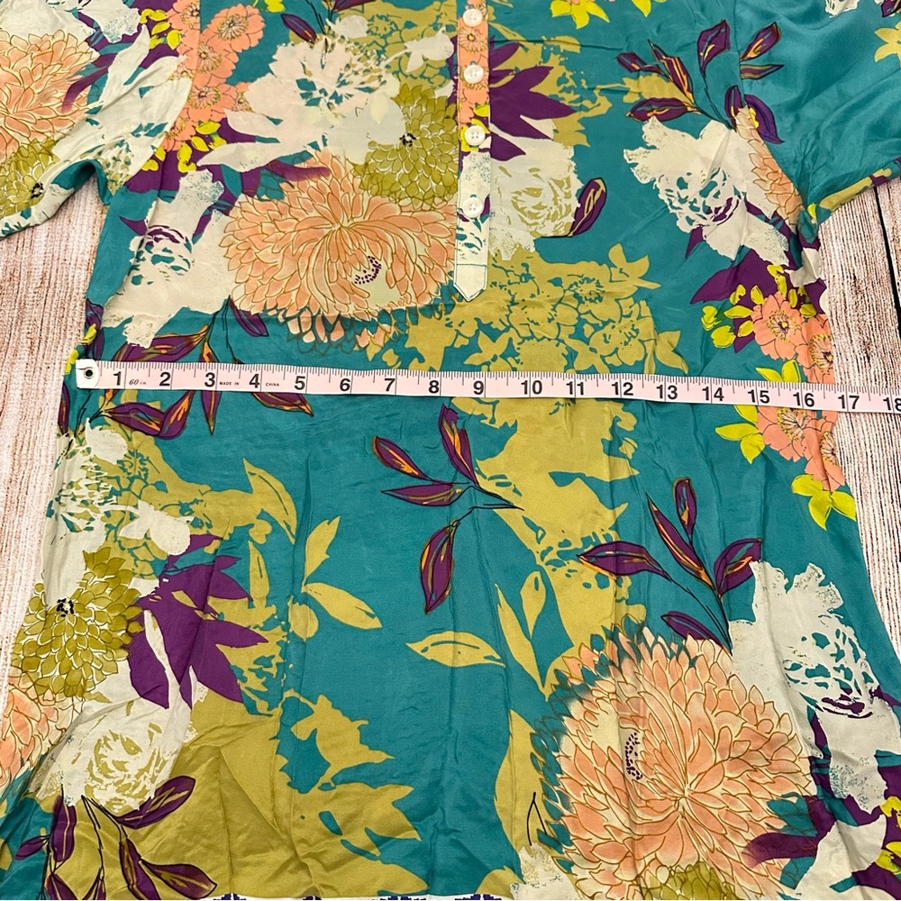 CAbi Floral 100% Silk Tunic Top Size XS Colorful Resort Travel Beach Teal Boho - Picture 7 of 10